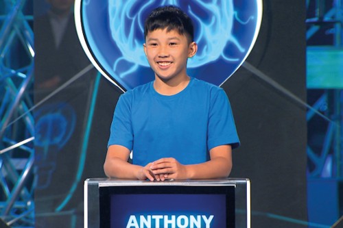 Anthony Song (Year 8) competing in the Brain Busters competition.