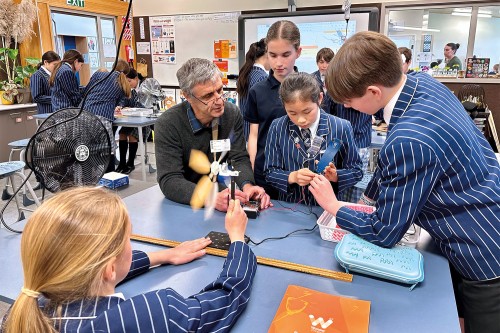 STEM professional, Tim Preston from GHD with Year 8 students (clockwise from top) Sarah McCarthy, Kalisa Zhang, Spencer Sanderson and Maja Clark.