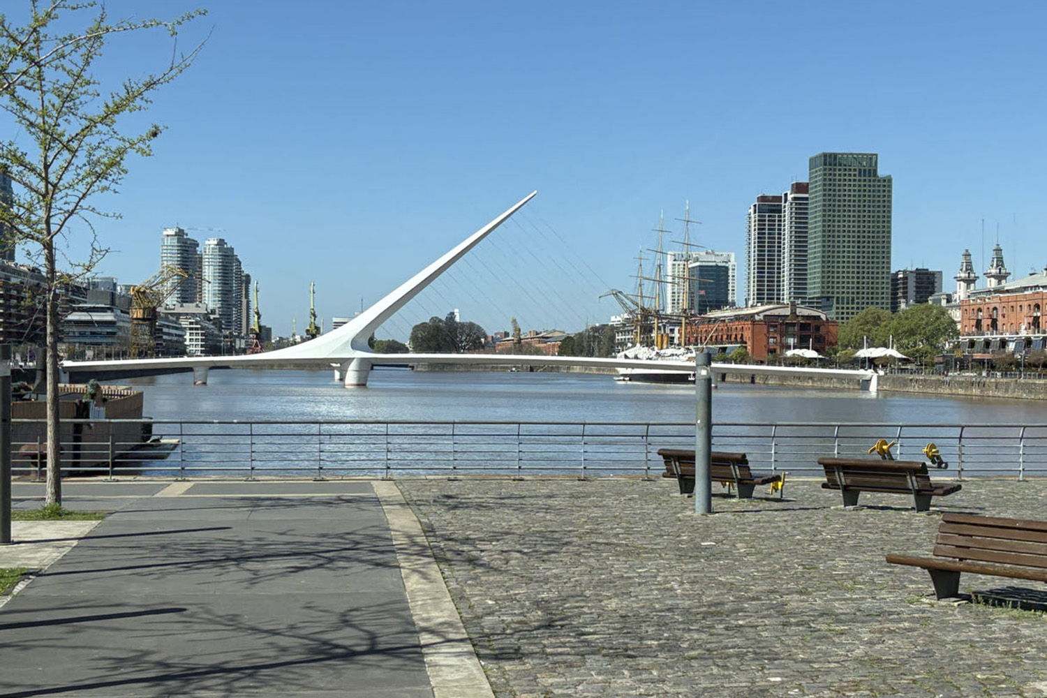 Puente de la Mujer (