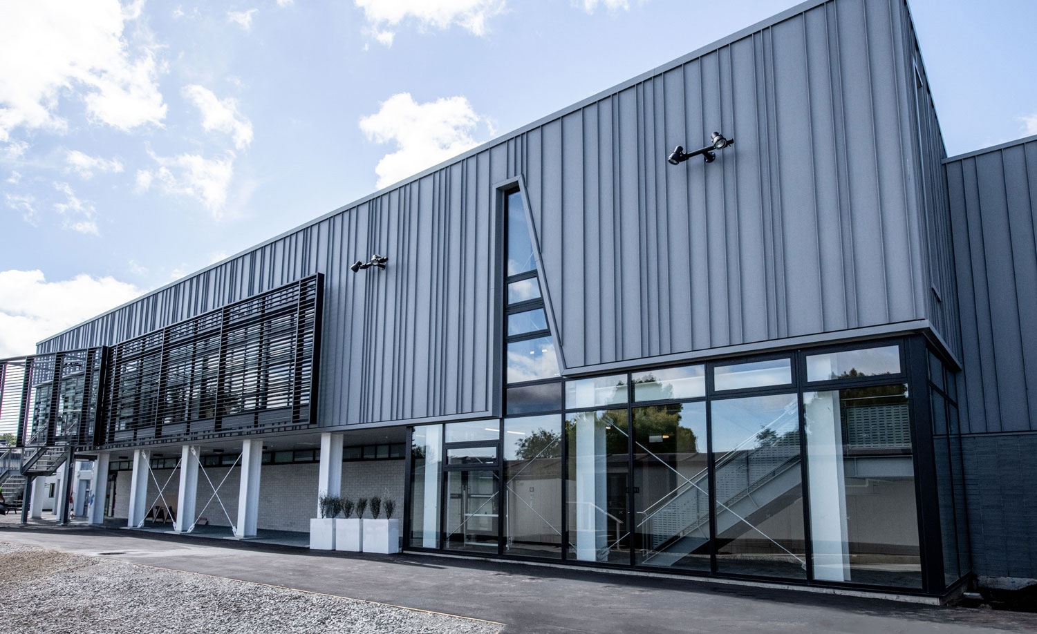 Exterior of StACFit