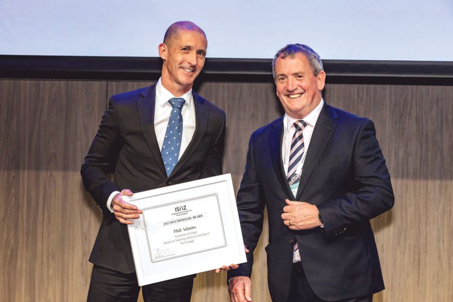 St Andrew's College Teacher in Charge of Digital Technologies, Phil Adams, with ISNZ Board Chair, Peter Cassie.