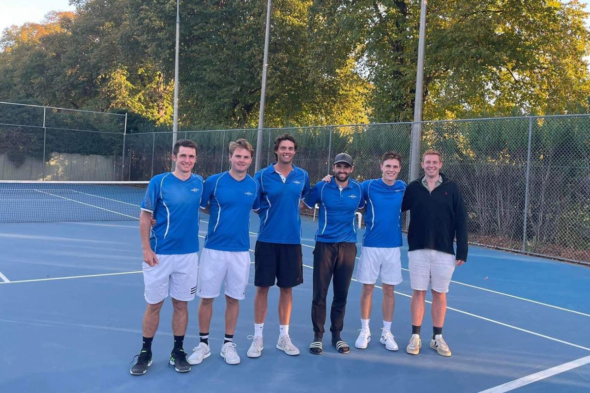 The Elmwood Premier Men’s tennis team, Old Collegians Elliot Darling (Captain), Tom Batt, Benji McGillivray, Hayden Joblin, Edward Batt, Lawrence Darling