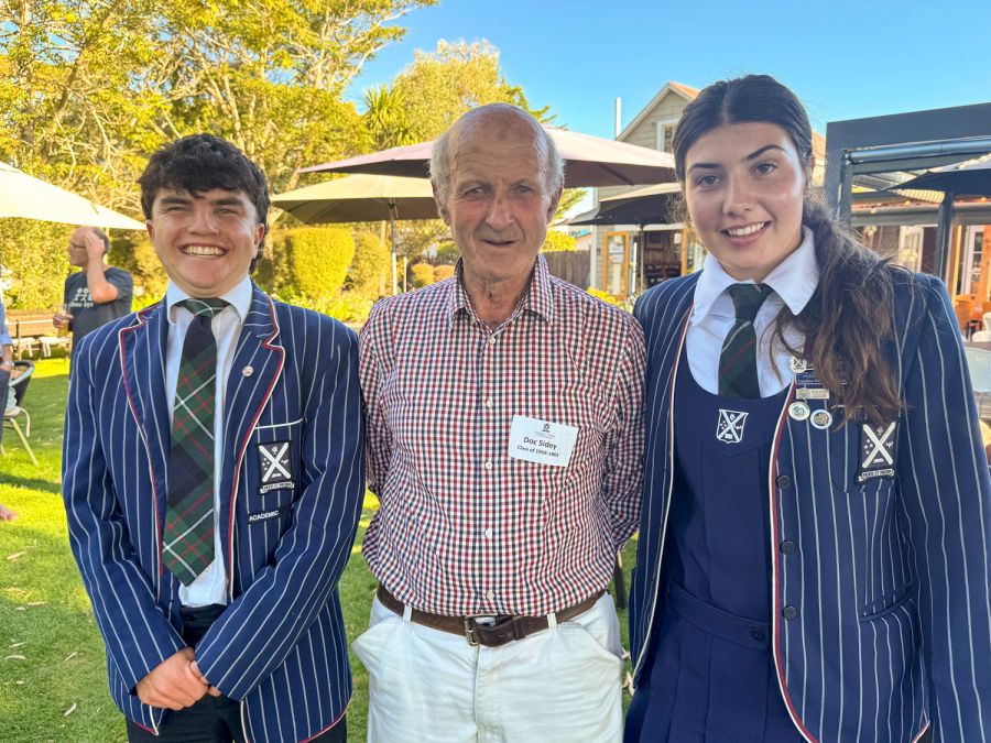 David (Doc) Sidey (OC 1963) with Head Boarders, Lachie Sidey and Cata Serrano Burgos