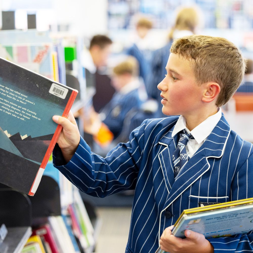 Preparatory student in the library
