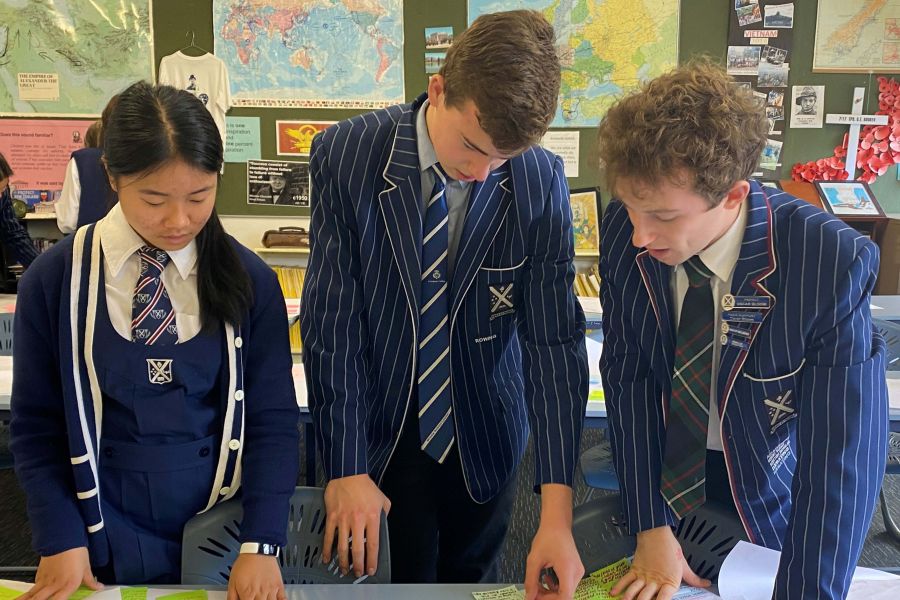 students in the classroom working together